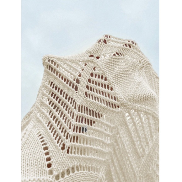 Off White Hollow Out Knit Long Bell Sleeve Pullover Light Sweater - Picture 7 of 8